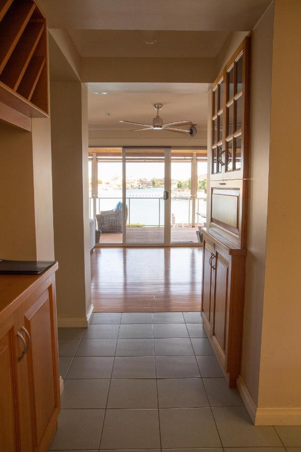 Waterside Canal Dreams Mandurah Bagian luar foto