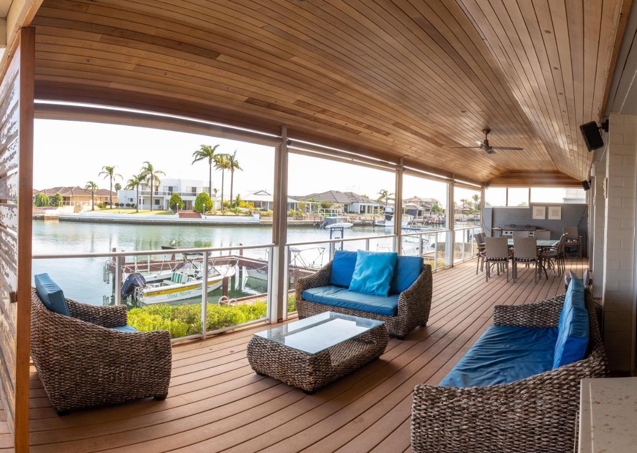 Waterside Canal Dreams Villa Mandurah Bagian luar foto